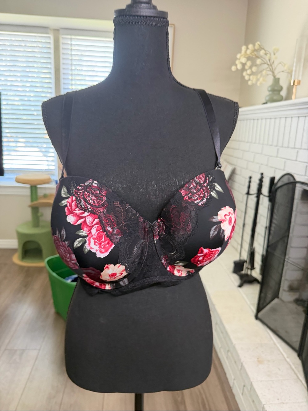 torrid Black Bra with Red and Pink Rose Floral Lace